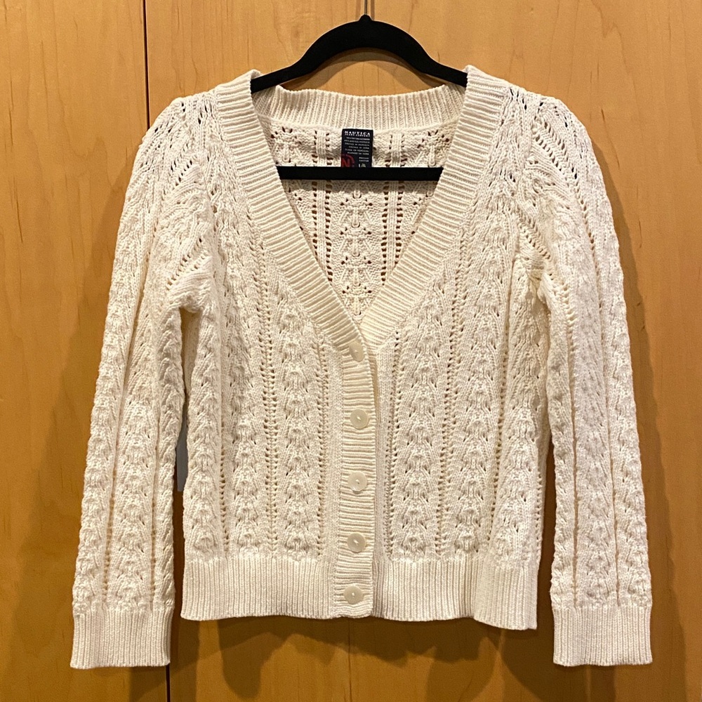 Women's cream  Cable Knit Sweater